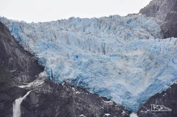 A geleira conhecida como Vetisquero Colgante, no Parque Nacional Queulat, na Carretera Austral, no sul do Chile